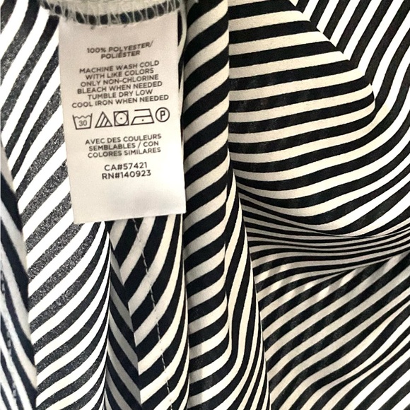 Ann Taylor Loft Black White Vertical Striped Pintuck Tunic Blouse Extra Large - Picture 5 of 9